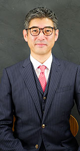 長谷川 亮の顔写真